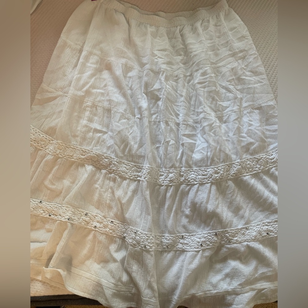 Large white skirt